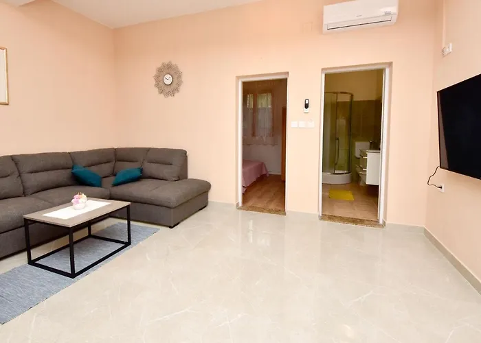 בית נופש Milka By Interhome *
