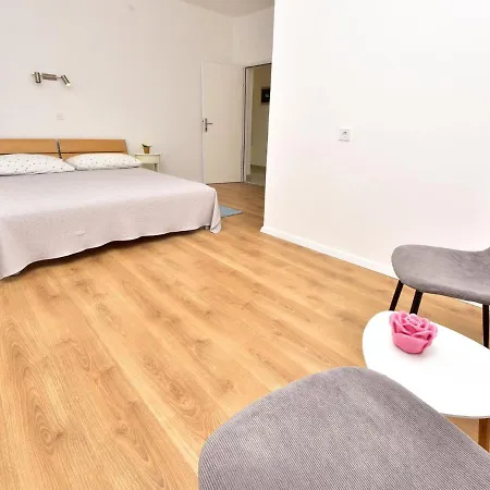 Holiday home Milka By Interhome Anic