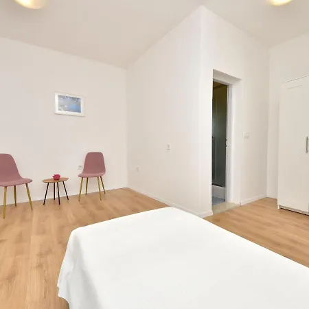 Milka By Interhome Ferienhaus